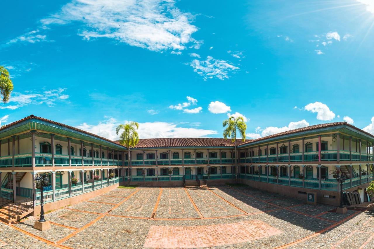 Hotel Decameron Heliconias